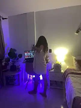 SilviaPastori – webcam model profile photo Image 8