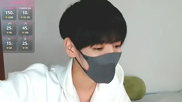 AAASuck – webcam model profile photo Image 18