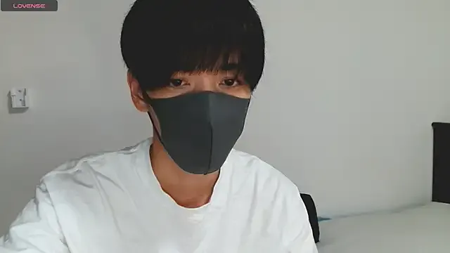 AAASuck – webcam model profile photo Image 5