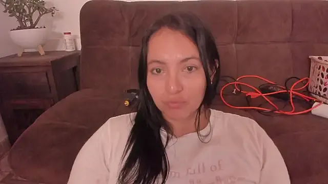 Nataliecroys – webcam model profile photo Image 8