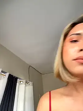 heanvenlyblonde – webcam model profile photo Image 10