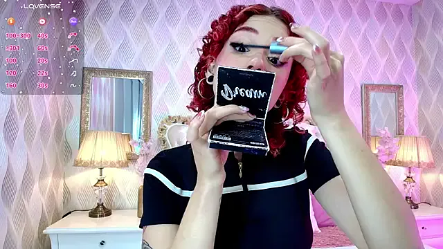 KristiAlexieS – webcam model profile photo Image 12