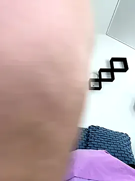 BlondeScarlettx – webcam model profile photo Image 5