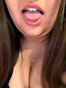 LizzieGreyX – webcam model profile photo Image 8