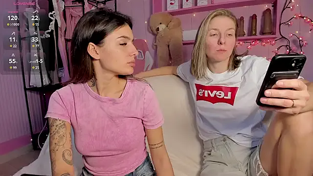 TyleneBuck – webcam model profile photo Image 2