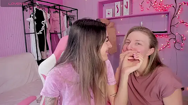 TyleneBuck – webcam model profile photo Image 6