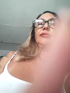 bunny_blonde – webcam model profile photo Image 17