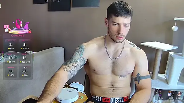 SelennaMoon – webcam model profile photo Image 2