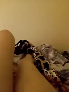 AureliyXXX – webcam model profile photo Image 8