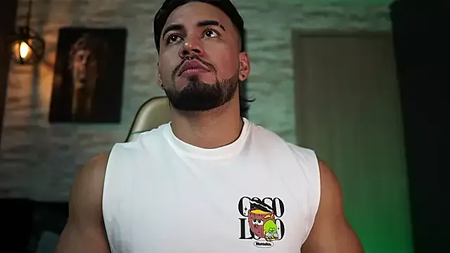 KamaFeels – webcam model profile photo Image 4