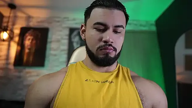 KamaFeels – webcam model profile photo Image 7