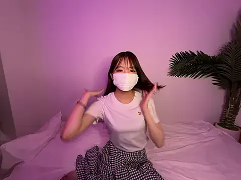 British_EmJess – webcam model profile photo Image 4