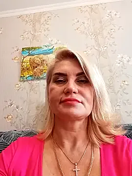 LorrySkye – webcam model profile photo Image 13