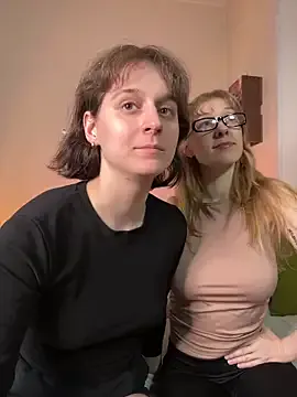 British_EmJess – webcam model profile photo Image 7