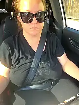 relishsavor – webcam model profile photo Image 6