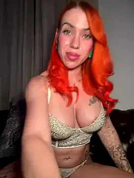 BlondeHott – webcam model profile photo Image 9