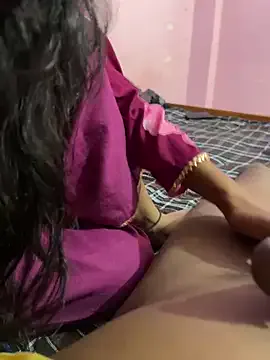 bunny_blonde – webcam model profile photo Image 6