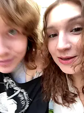 Monika-3 – webcam model profile photo Image 10