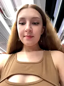 Monika-3 – webcam model profile photo Image 11