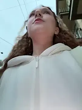 Monika-3 – webcam model profile photo Image 16