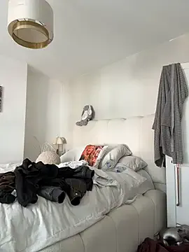 blondeambitionnn – webcam model profile photo Image 7