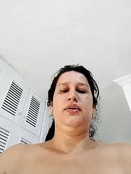 Scarlettsteelexo – webcam model profile photo Image 6