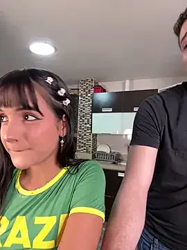 LeoAndKali – webcam model profile photo Image 14