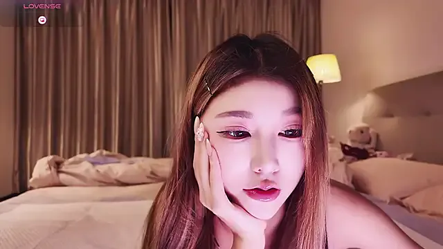 NurseTDoc – webcam model profile photo Image 12