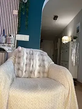 AnnaidRotkivv – webcam model profile photo Image 15