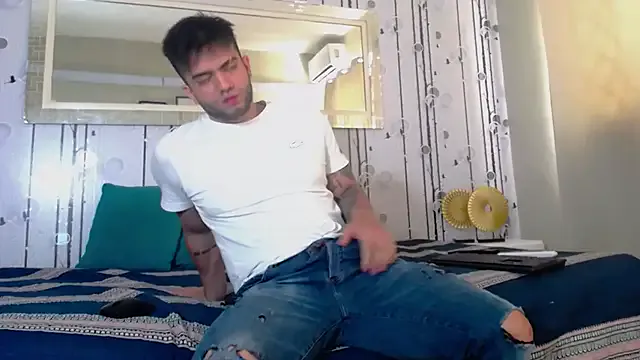 Bisexual tagged live sex cams