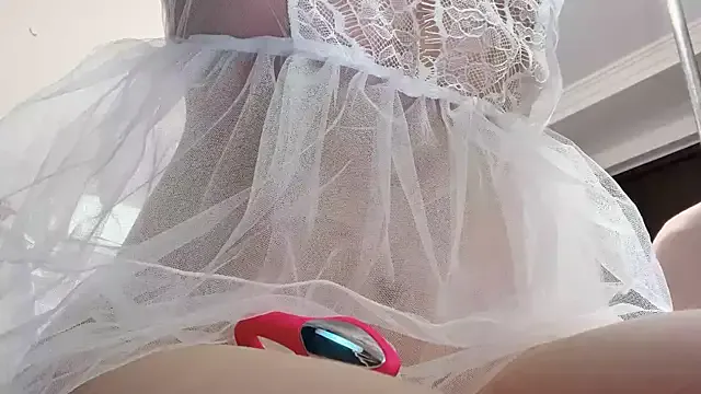 Hotforunow – webcam model profile photo Image 6