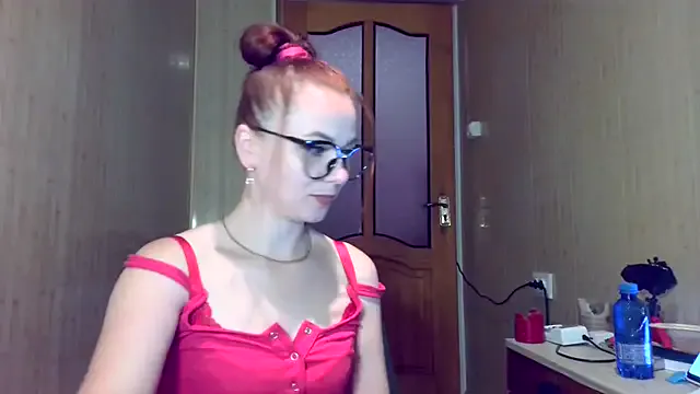 Angelina-1-7 – webcam model profile photo Image 6