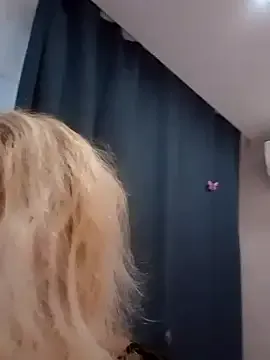 gravebabyxo – webcam model profile photo Image 13