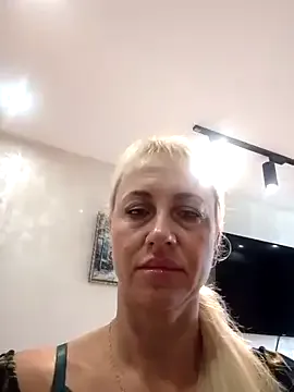 gravebabyxo – webcam model profile photo Image 7