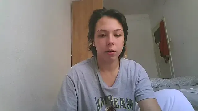 bunny_blonde – webcam model profile photo Image 2