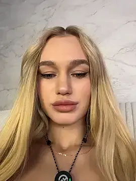 heanvenlyblonde – webcam model profile photo Image 3