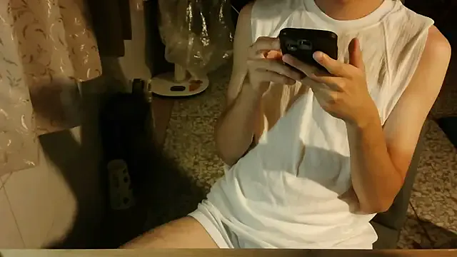 KrissyQueen – webcam model profile photo Image 8