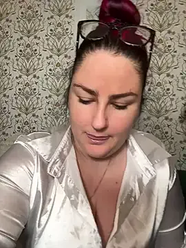 Scarlettsteelexo – webcam model profile photo Image 4