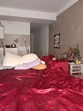 xlunami – webcam model profile photo Image 7