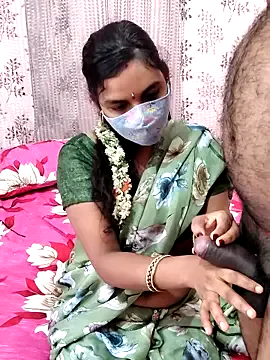 kissmabont – webcam model profile photo Image 12