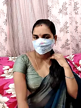 kissmabont – webcam model profile photo Image 15