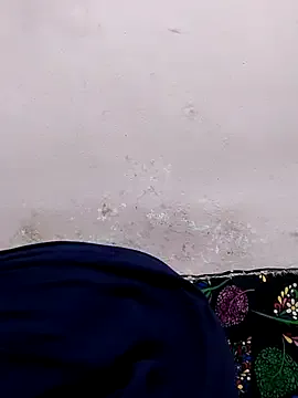 kissmabont – webcam model profile photo Image 5