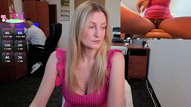 Scarlettsteelexo – webcam model profile photo Image 6