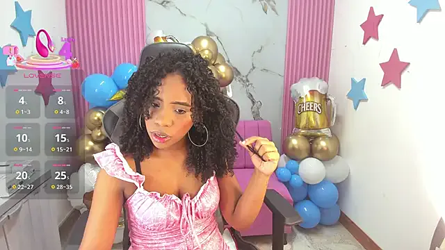 NightMint – webcam model profile photo Image 16