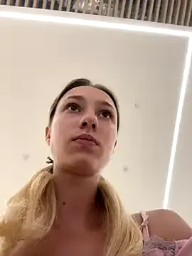 Strongqueen – webcam model profile photo Image 9