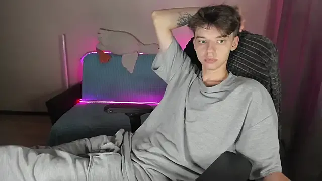 Scarlettsteelexo – webcam model profile photo Image 18