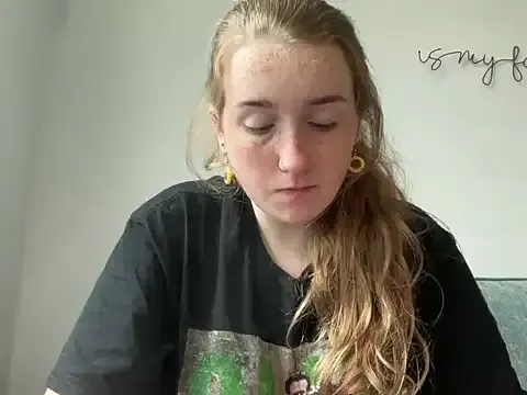 MustangSallyx – webcam model profile photo Image 7