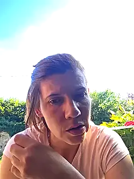 Hotforunow – webcam model profile photo Image 12