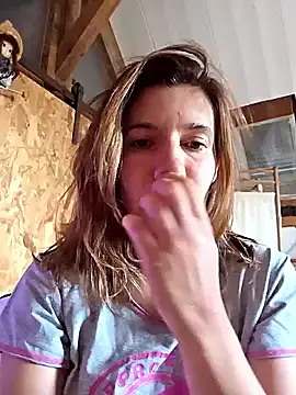 Hotforunow – webcam model profile photo Image 13