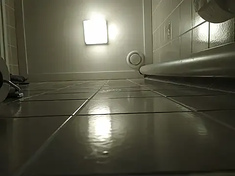 LoraDevine – webcam model profile photo Image 10